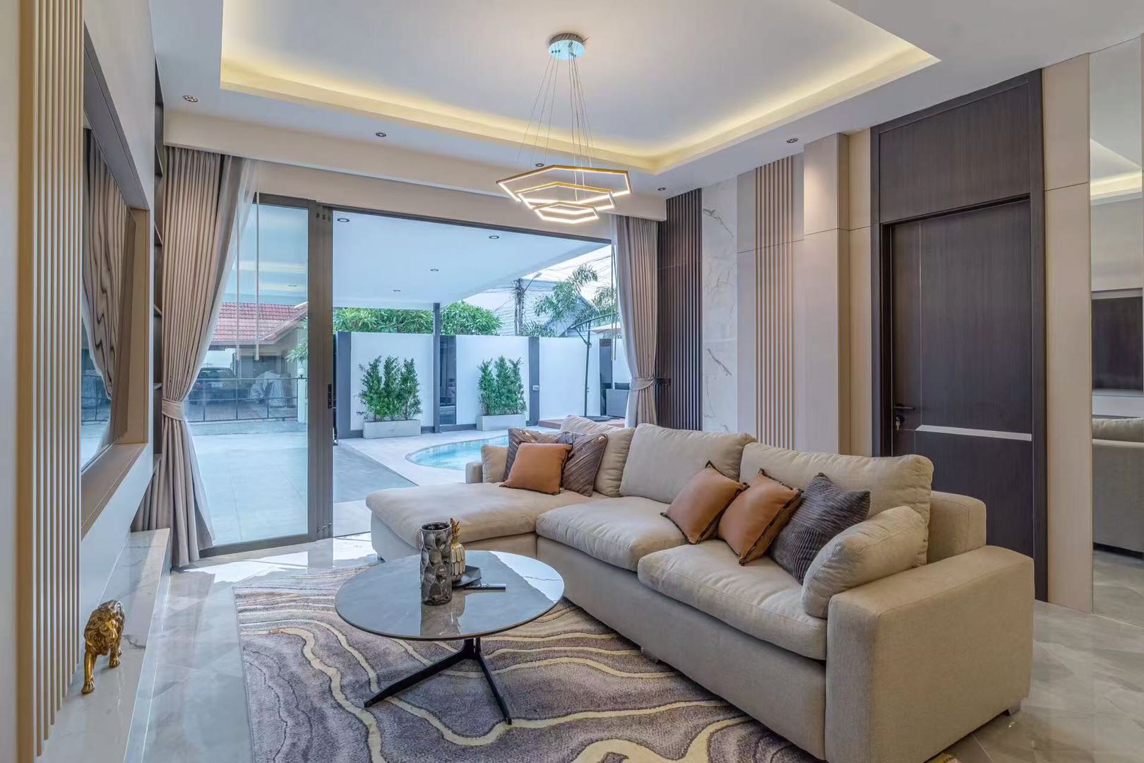 HOME U project